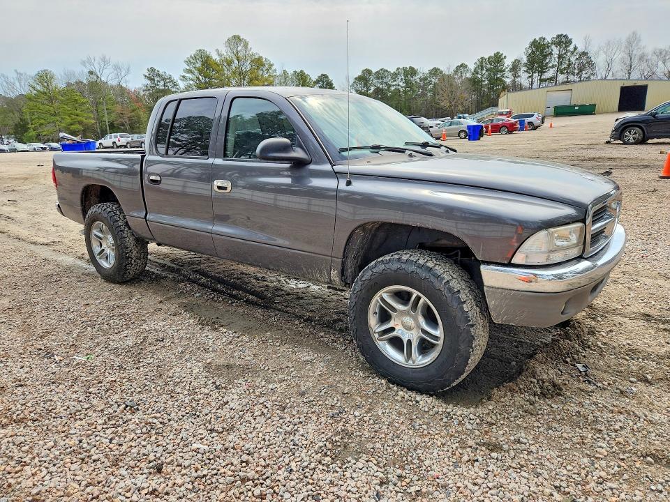 2004 Dodge Dakota Quad SLT