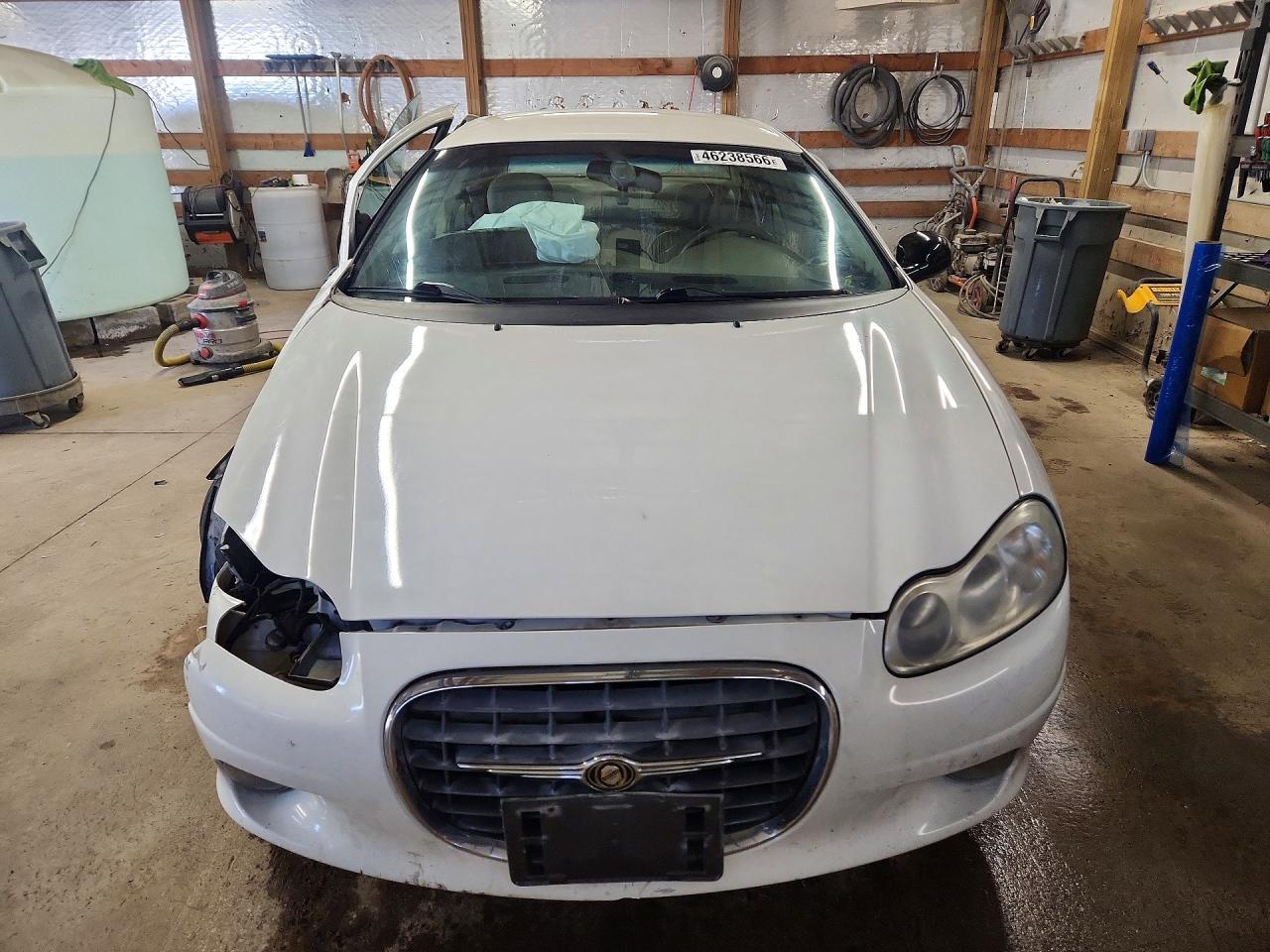 2001 Chrysler LHS