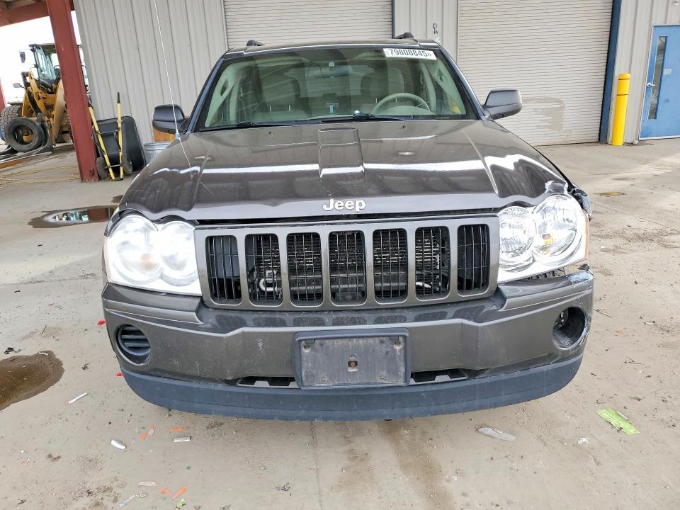 2005 Jeep Grand Cherokee Laredo