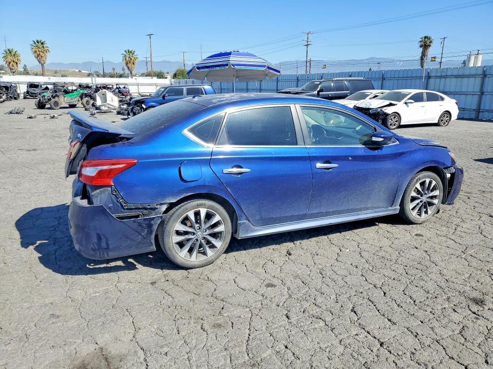 2016 Nissan Sentra sr