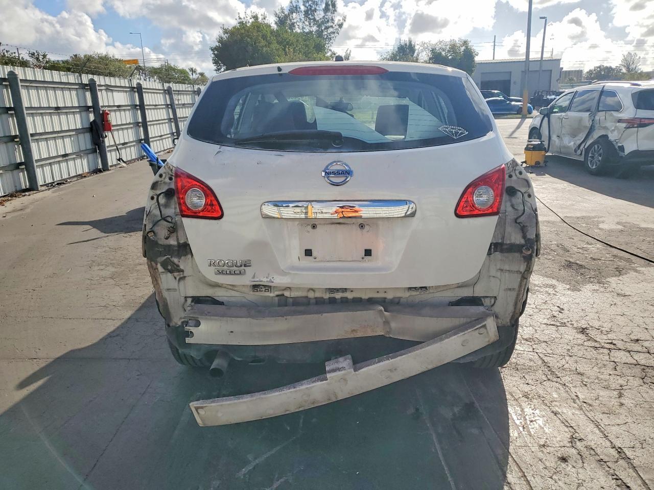 2014 Nissan Rogue Select s