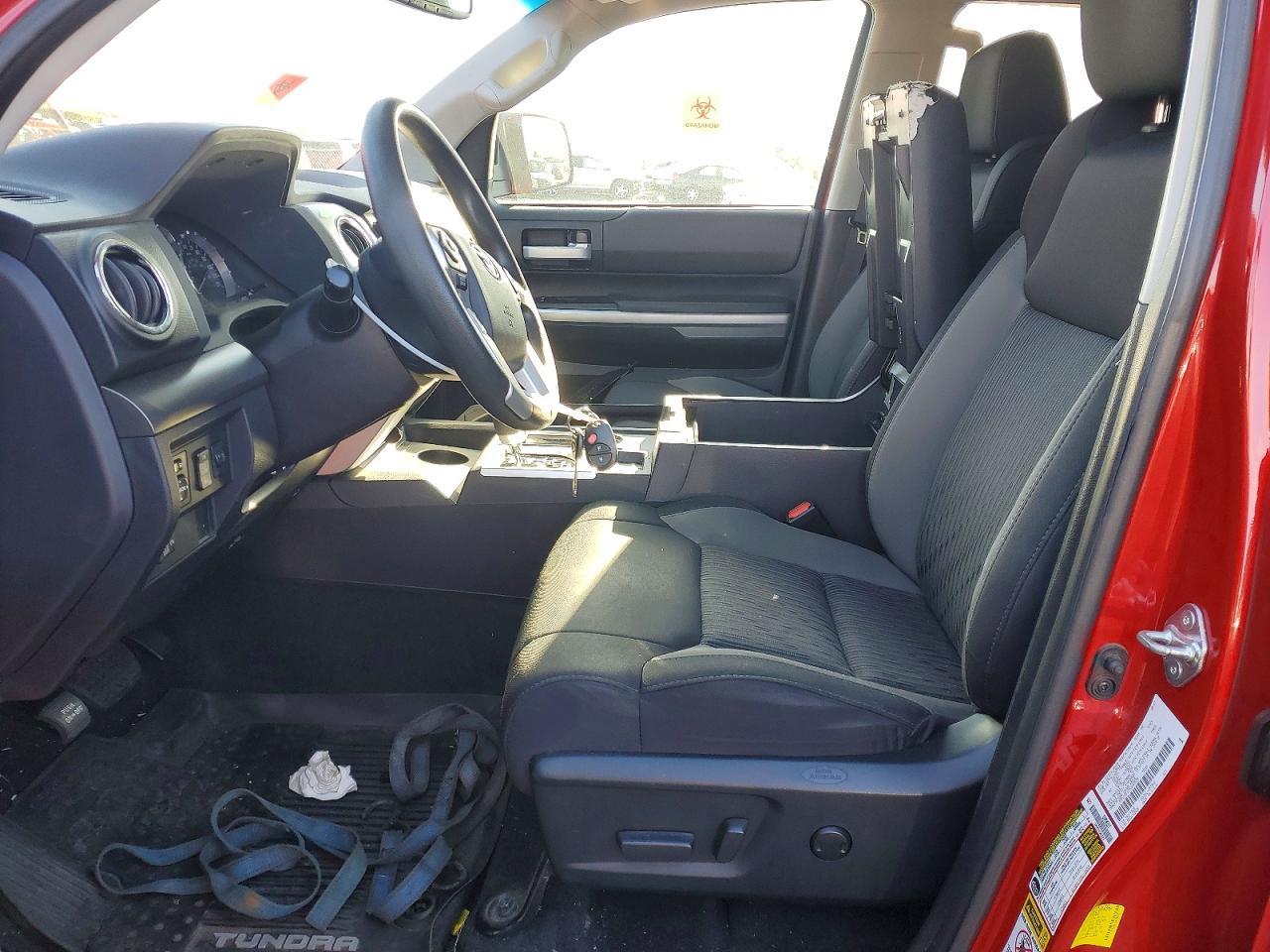 2017 Toyota Tundra SR5