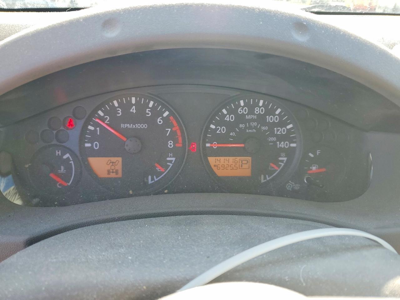 2016 Nissan Frontier SV