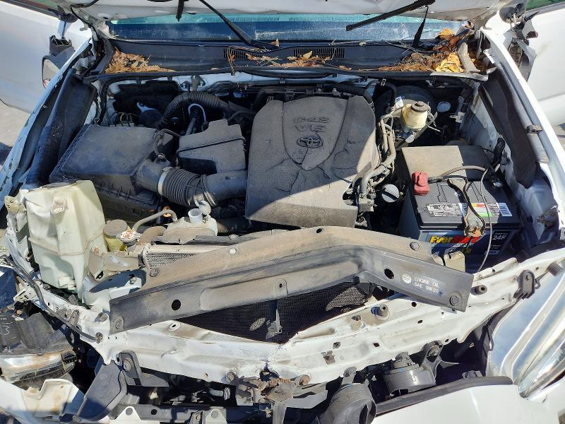 2019 Toyota Tacoma sr V6