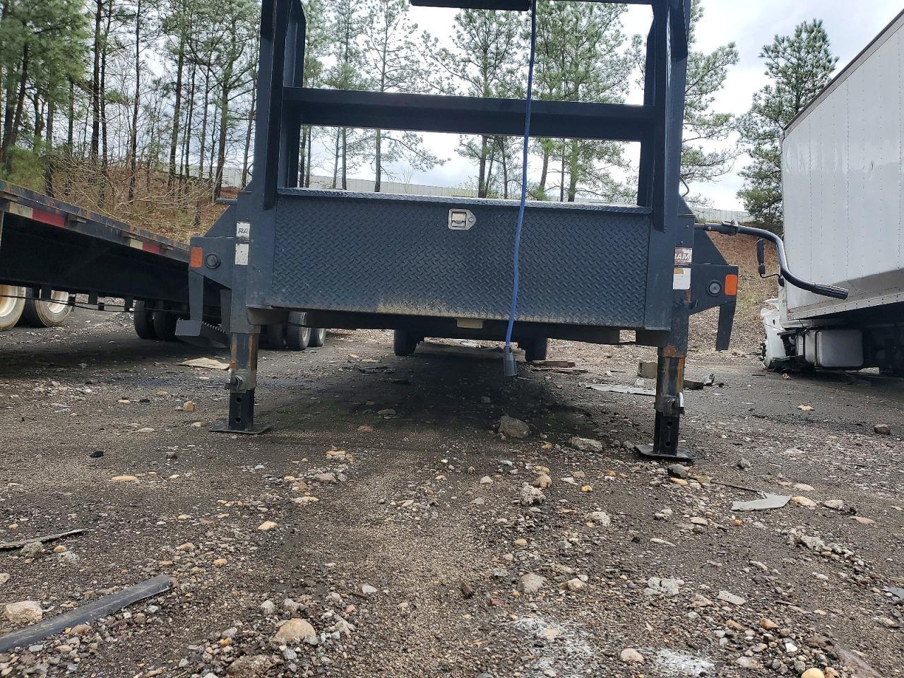 2025 Load Trail Equipment Trailer