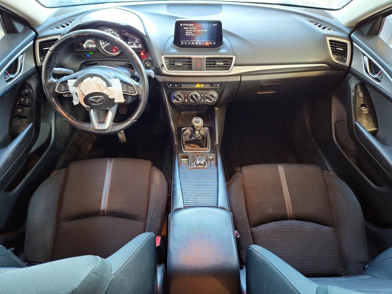 2018 Mazda 3 gs