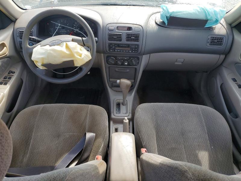 2001 Toyota Corolla le