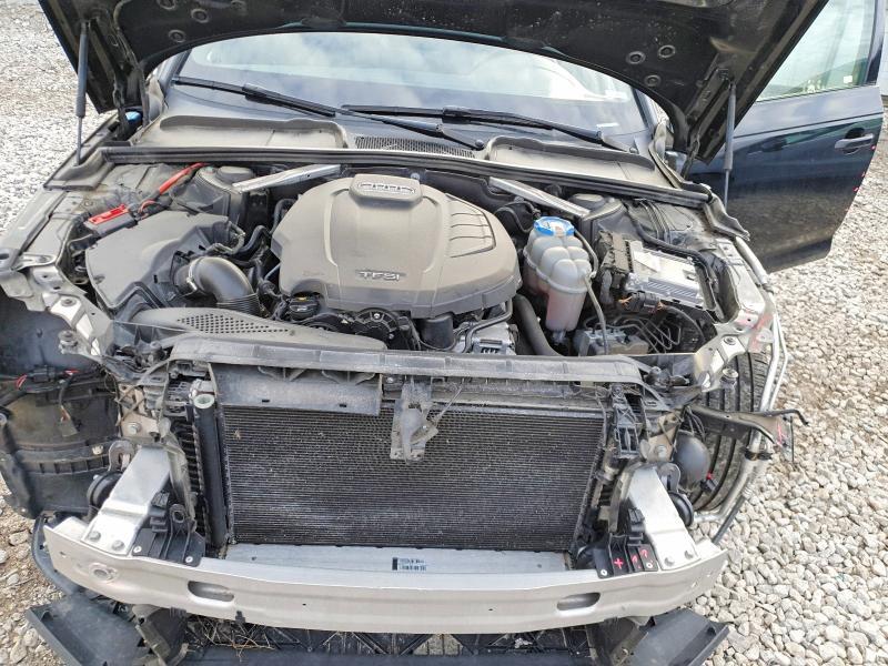 2018 Audi A4 Premium Plus