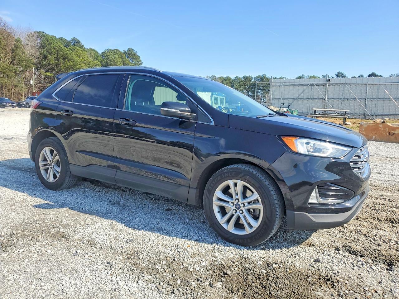 2019 Ford Edge sel