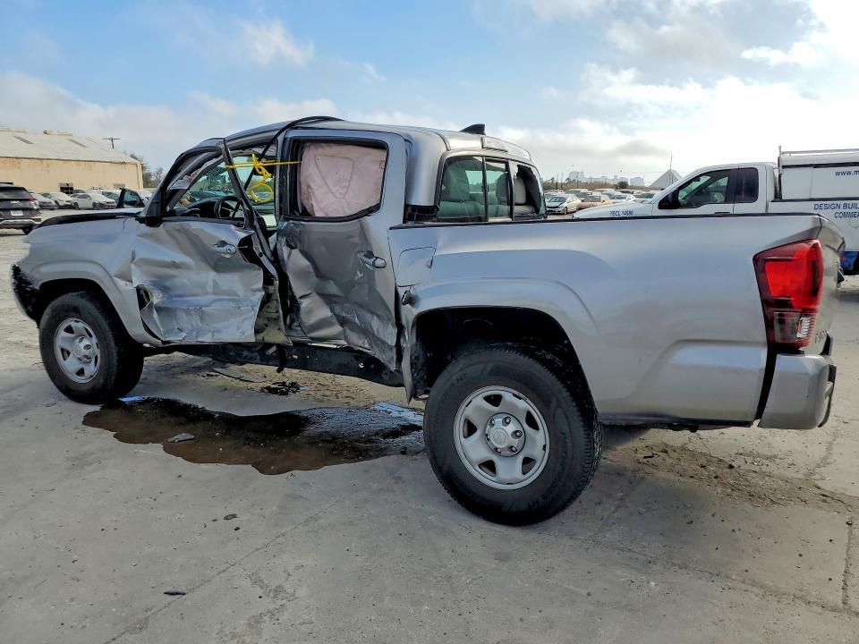 2018 Toyota Tacoma SR