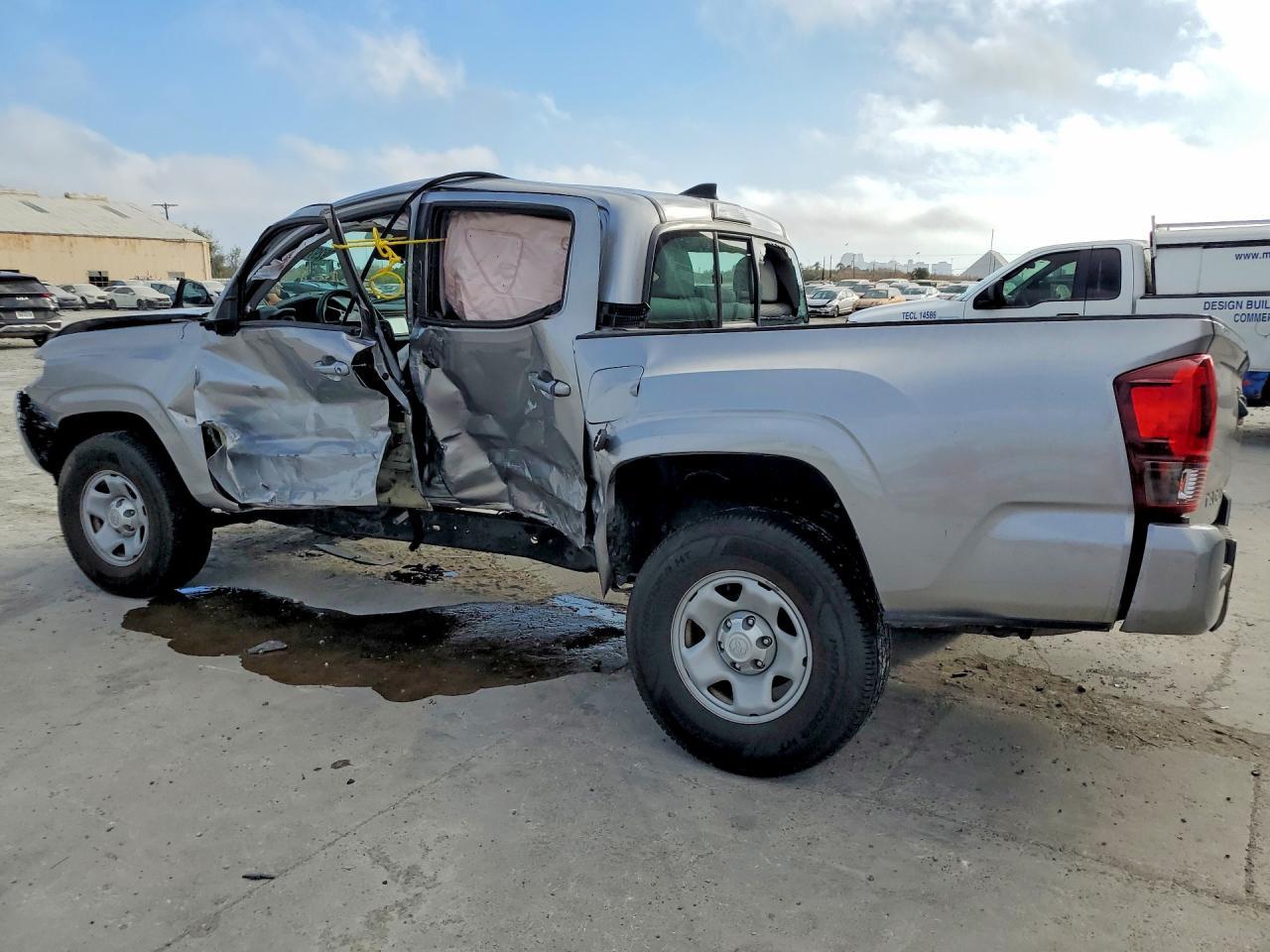 2018 Toyota Tacoma SR