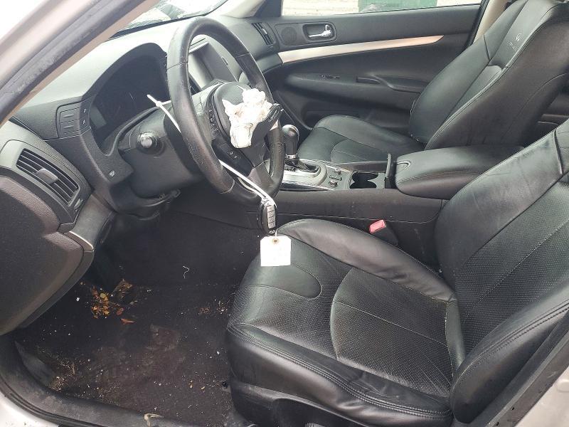 2011 Infiniti G25 Sedan x
