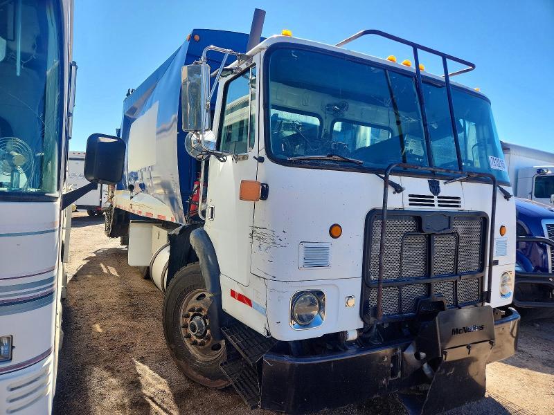 2009 Autocar Llc 2009 Autocar Xpeditor Refuse Truck