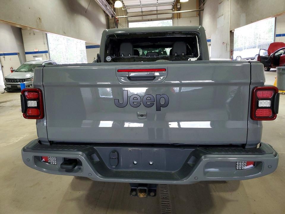 2023 Jeep Gladiator Overland