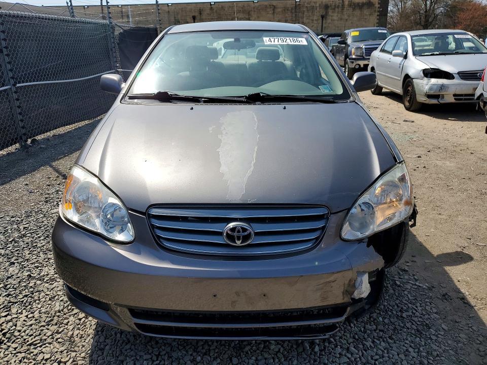 2004 Toyota Corolla le