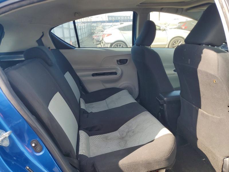 2013 Toyota Prius c Three