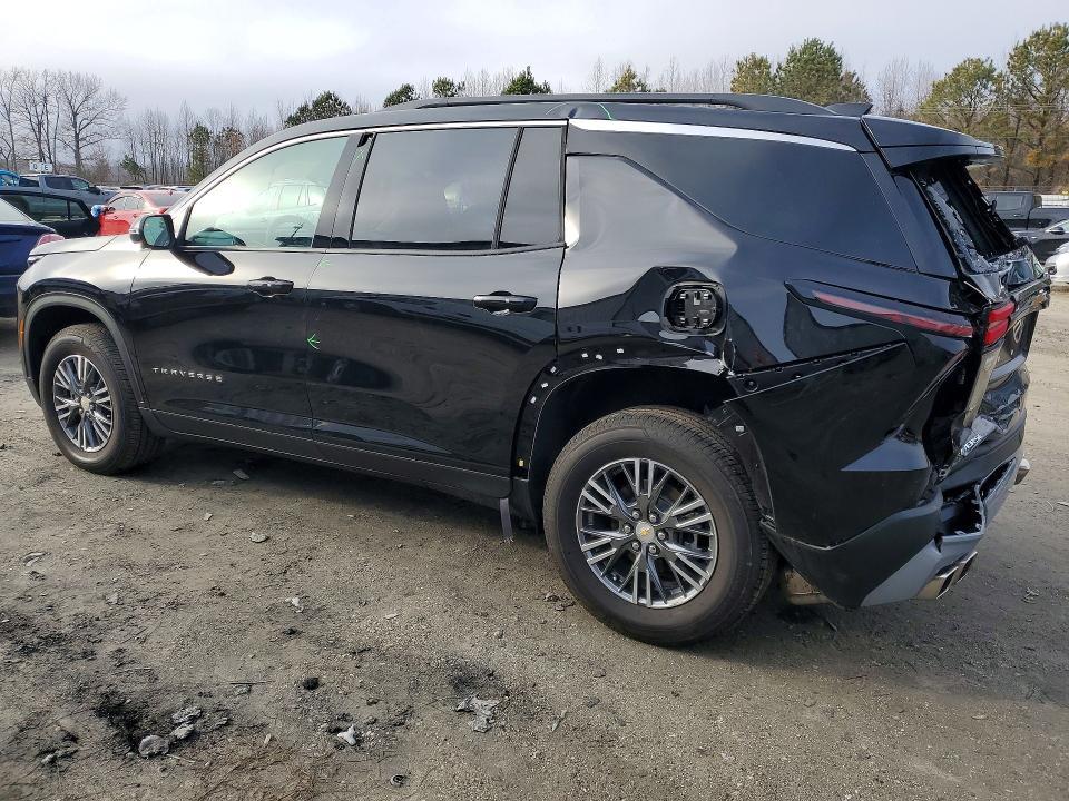 2025 Chevrolet Traverse ls