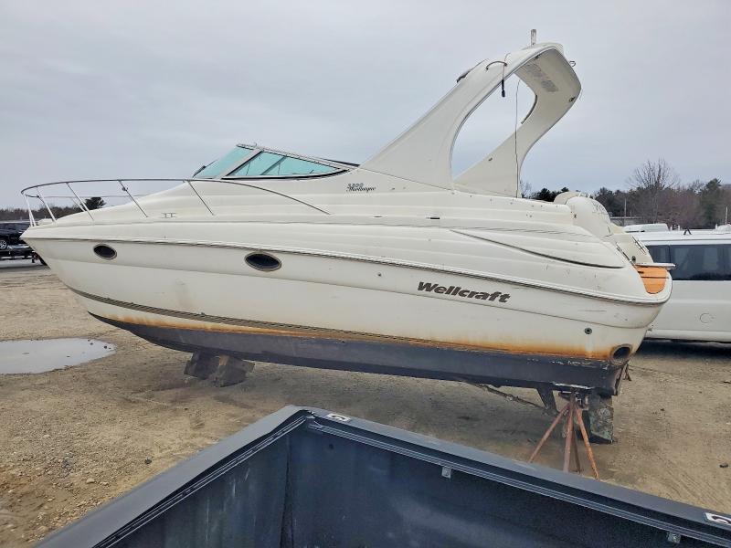 2001 Wells Cargo 2001 Wellcraft 3000 Martinique-boat