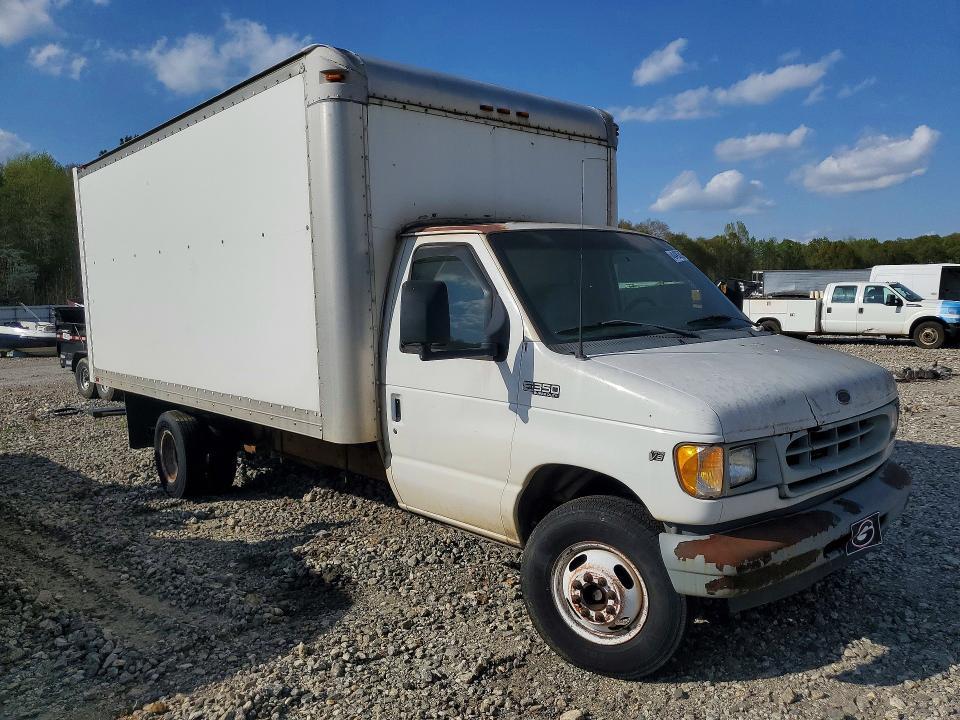 2002 Ford E350 BOX Truck