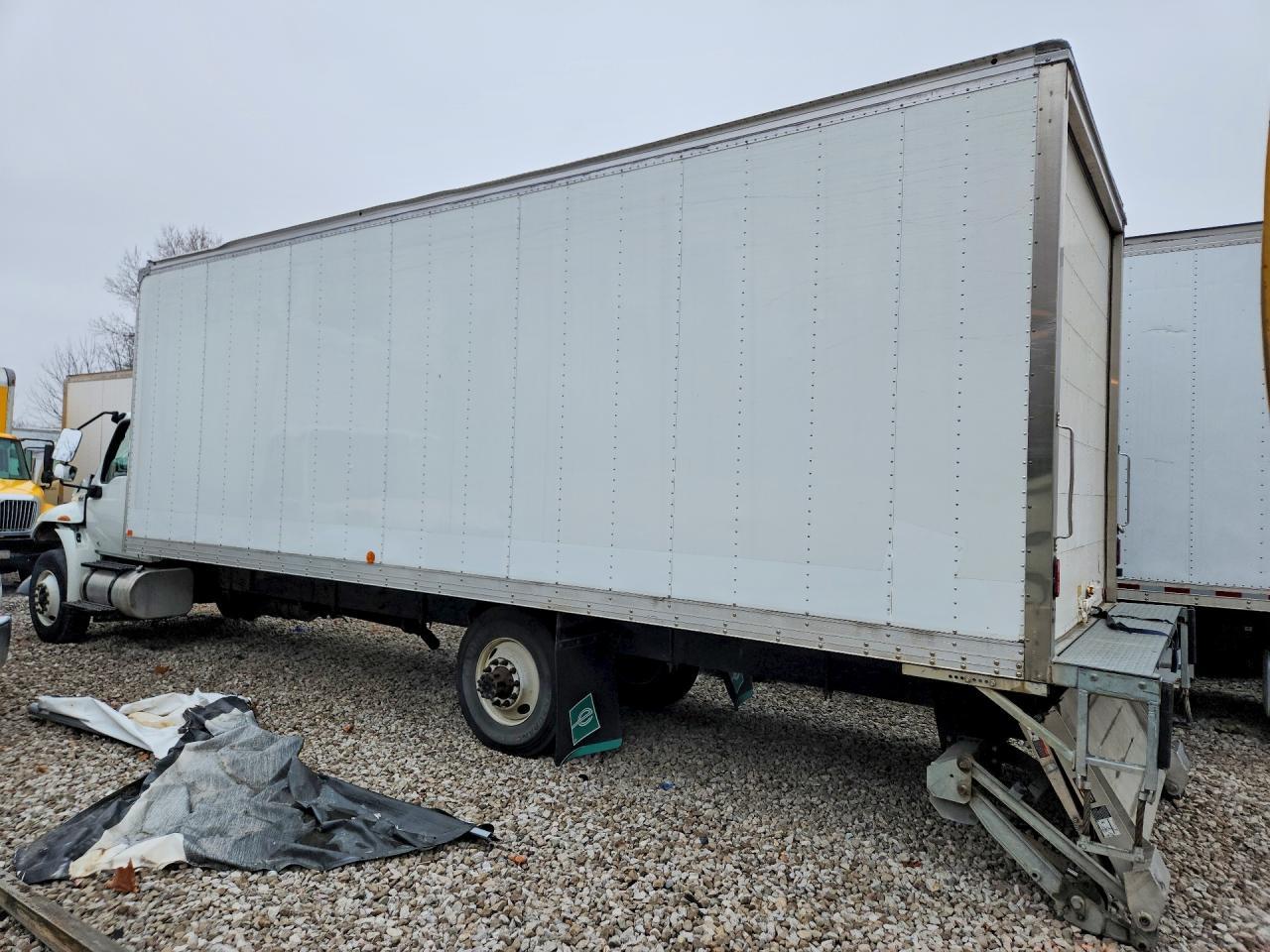 2021 International MV607 BOX Truck