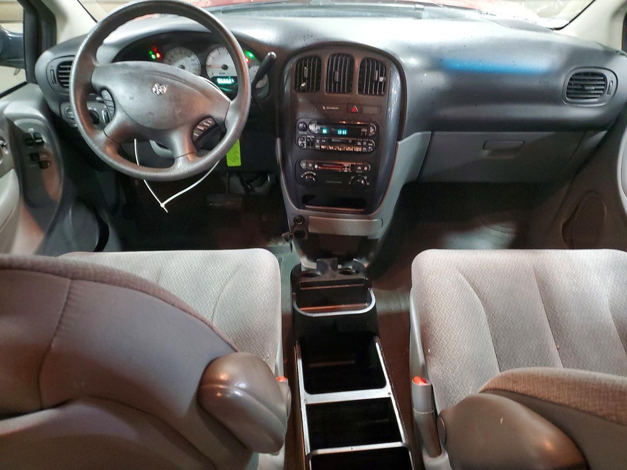 2005 Dodge Caravan sxt