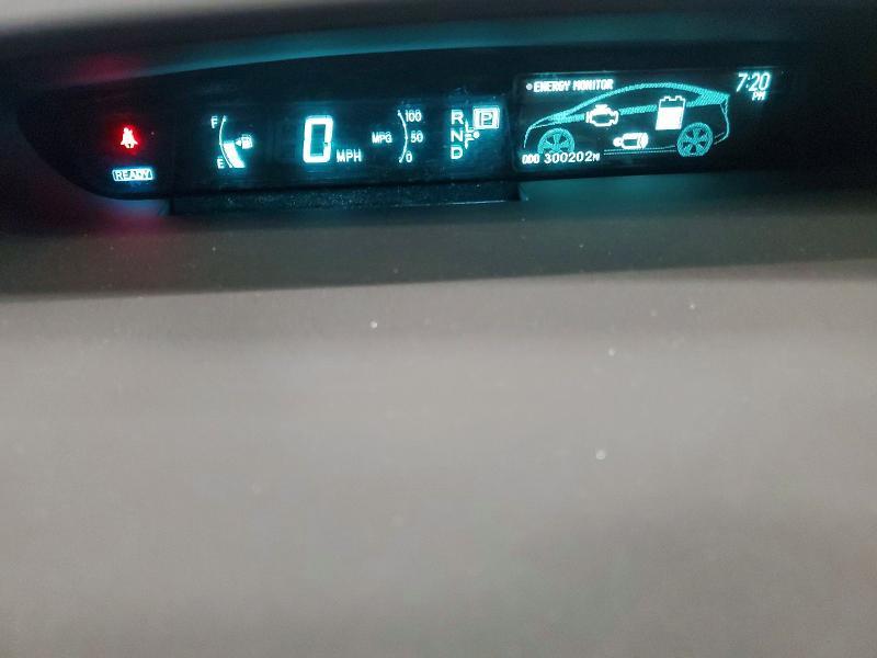 2010 Toyota Prius ii