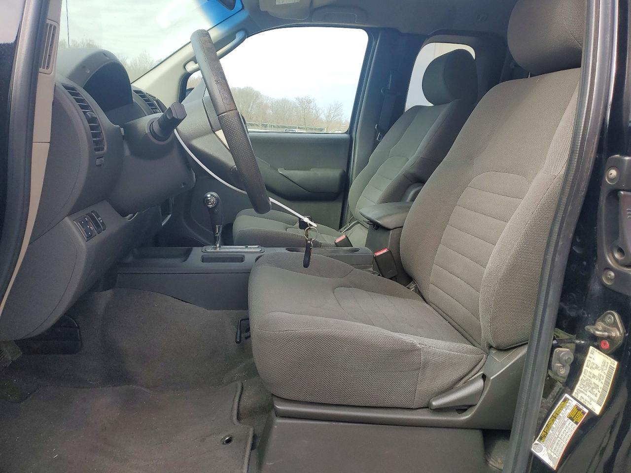 2009 Nissan Frontier XE