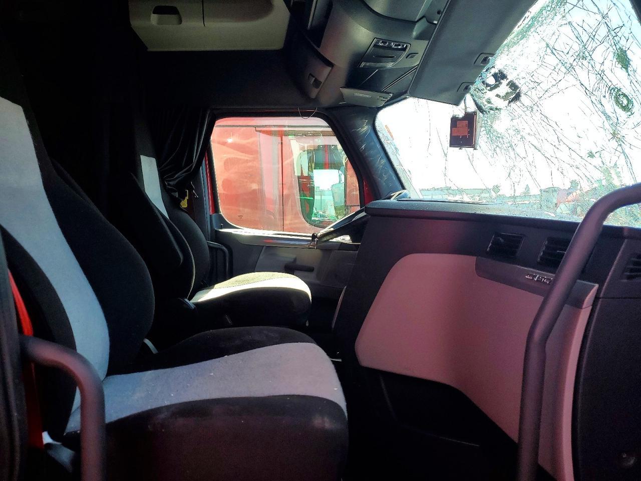 2020 Freigliner 2020 Freightliner Cascadia-Semi Truck