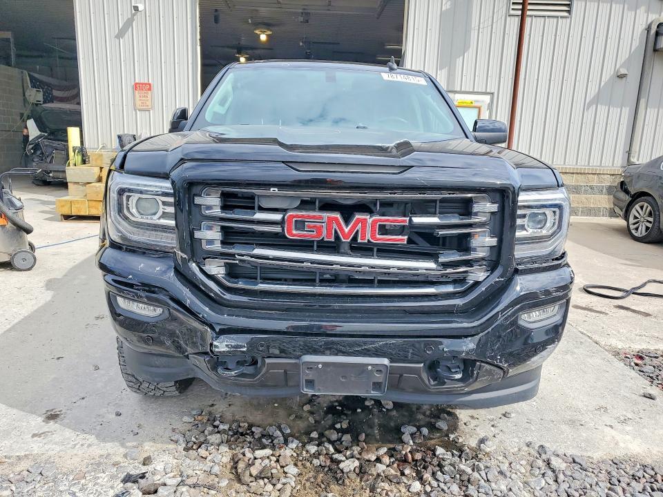 2017 GMC Sierra K1500 SLT