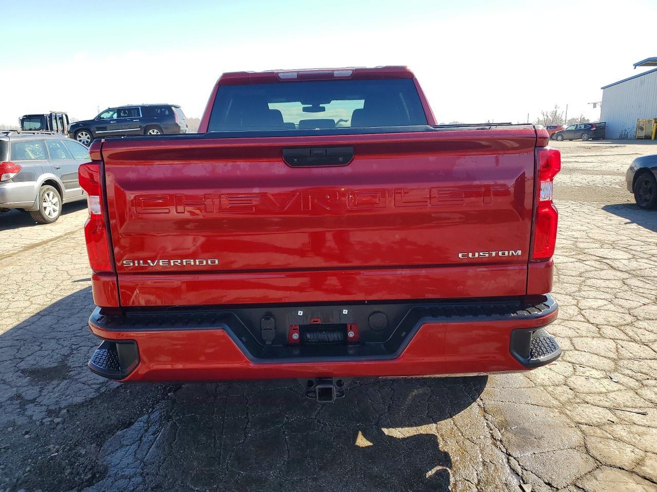 2021 Chevrolet Silverado K1500 Custom