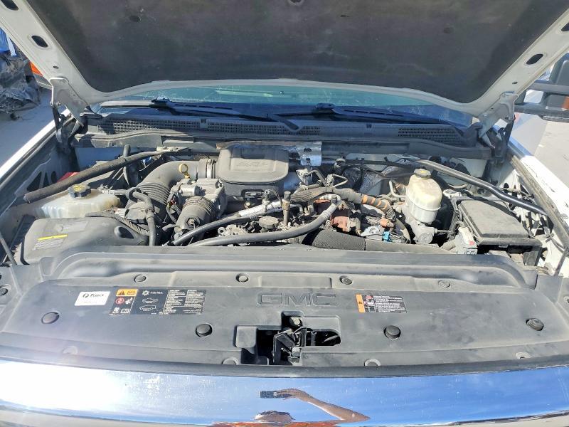 2015 GMC Sierra K2500 SLE