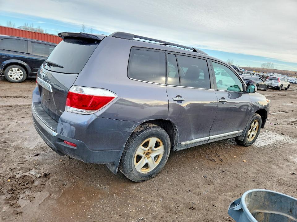 2013 Toyota Highlander Base