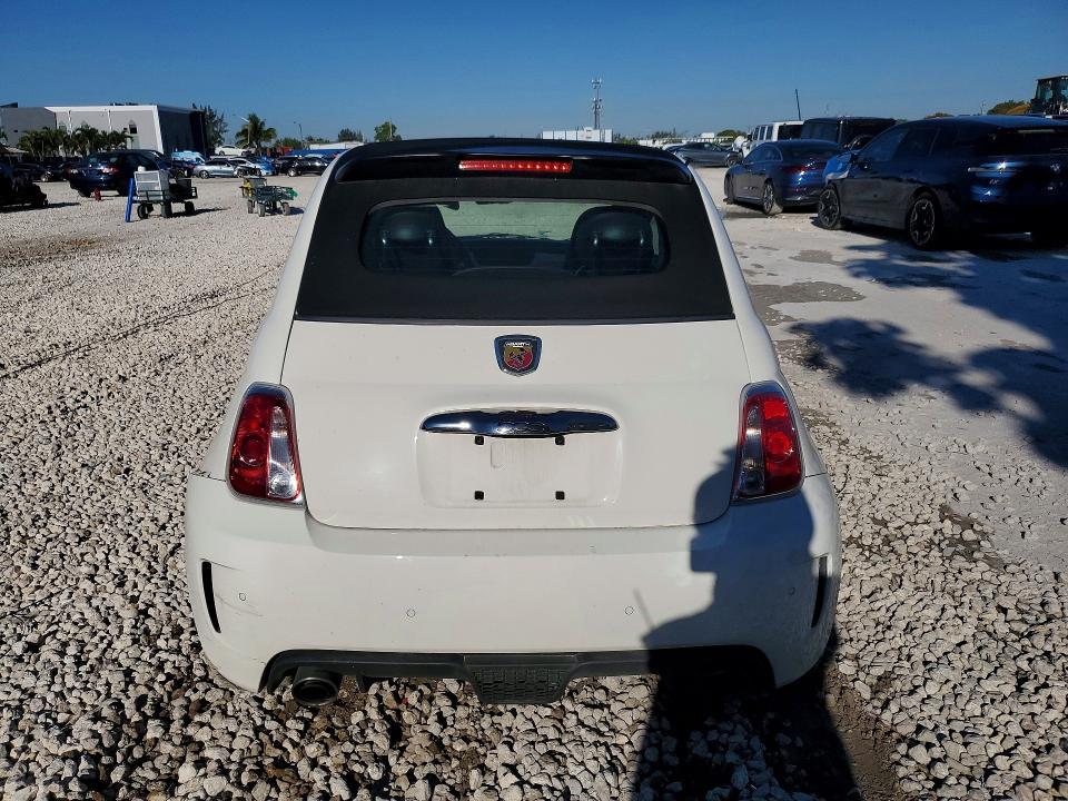 2015 Fiat 500 Abarth
