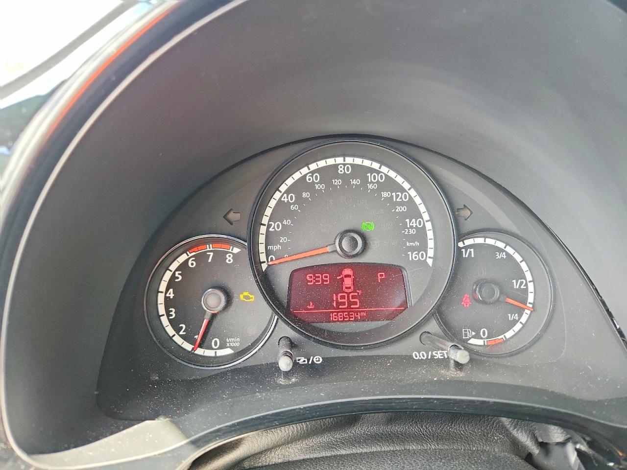 2014 Volkswagen Beetle