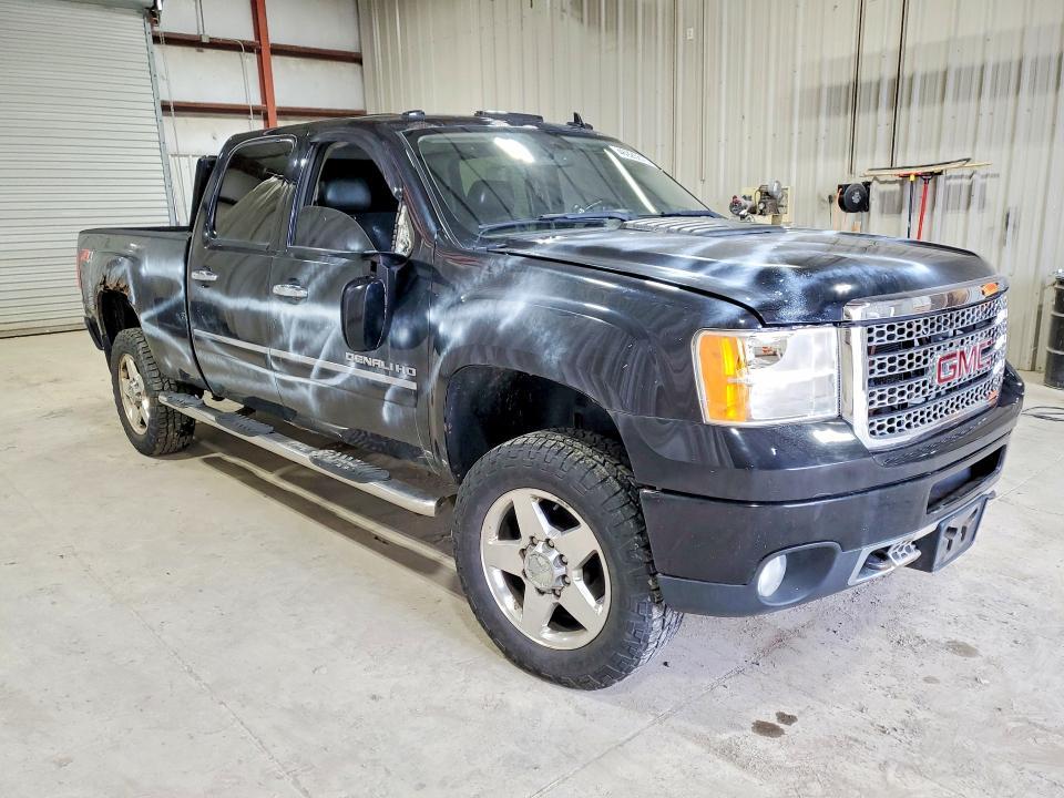 2011 GMC Sierra K2500 Denali
