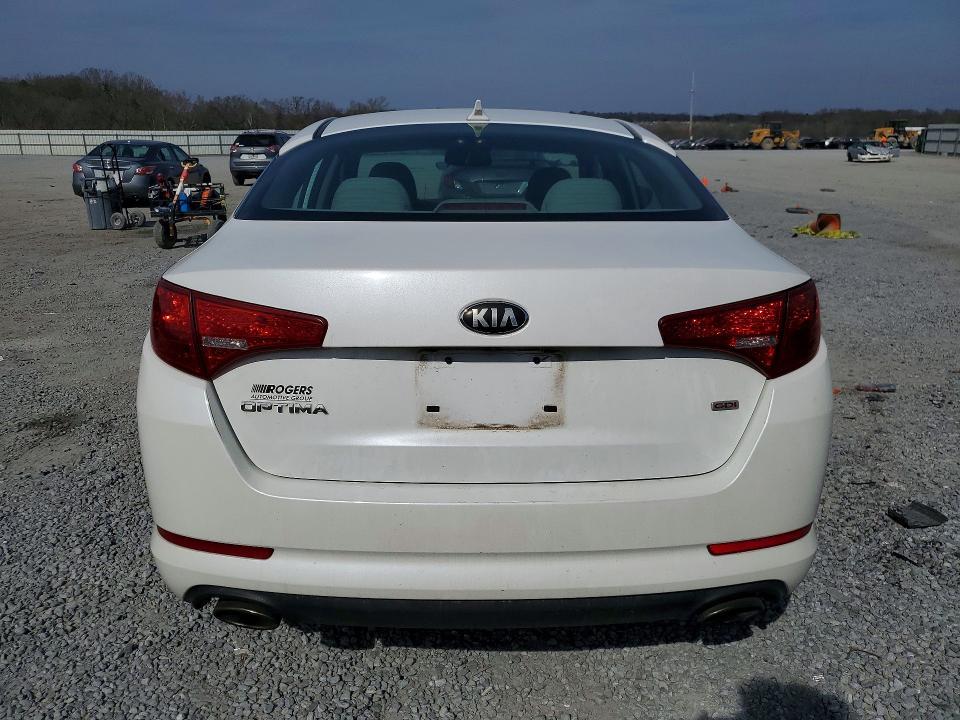 2013 KIA Optima lx