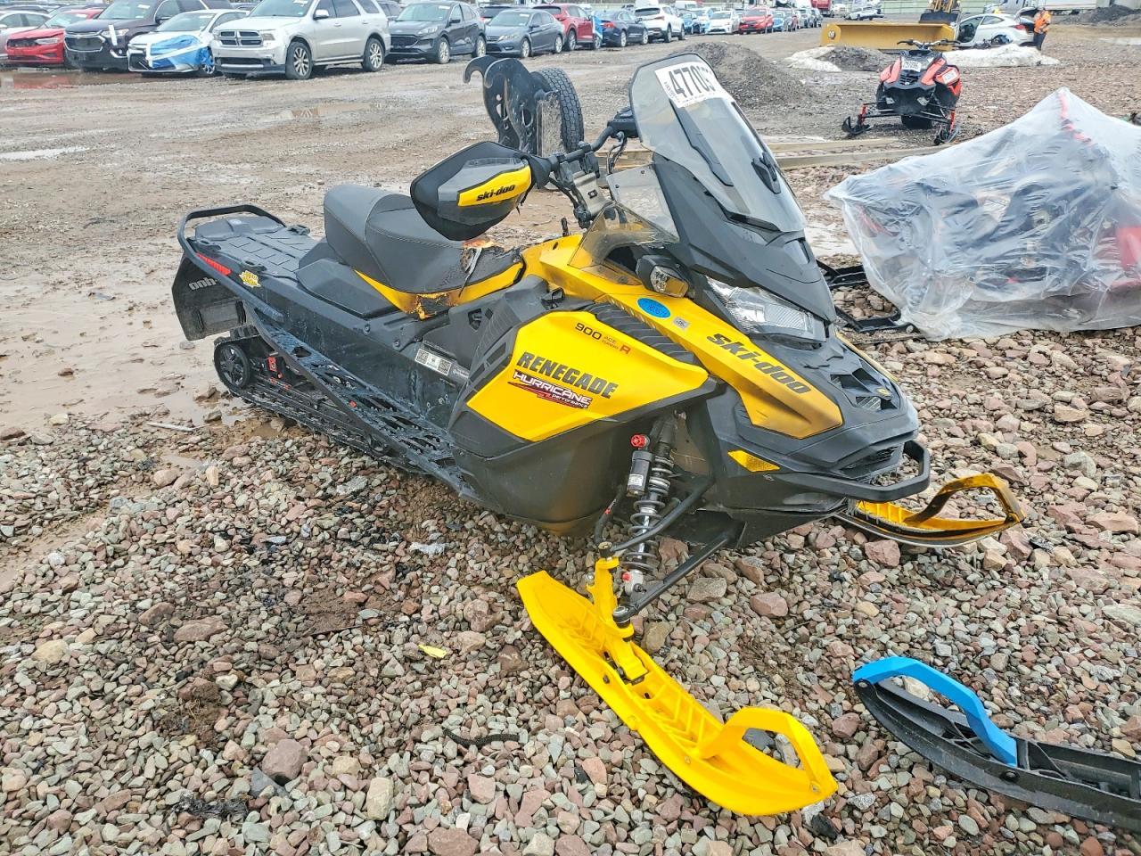 2023 Skidoo Renegad