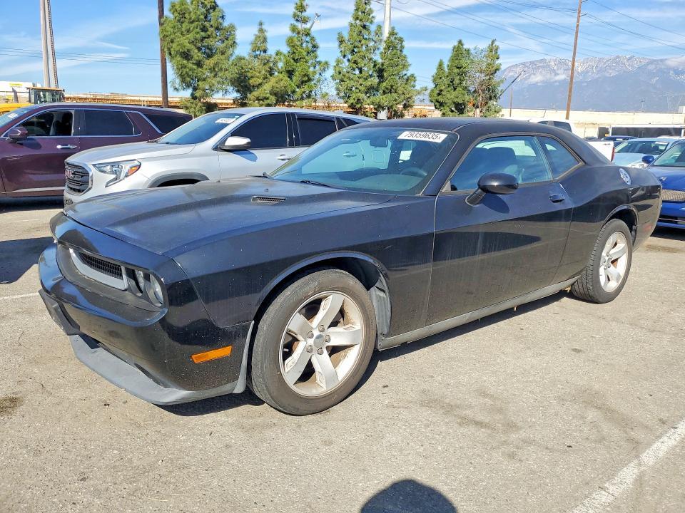 2012 Dodge Challenger sxt