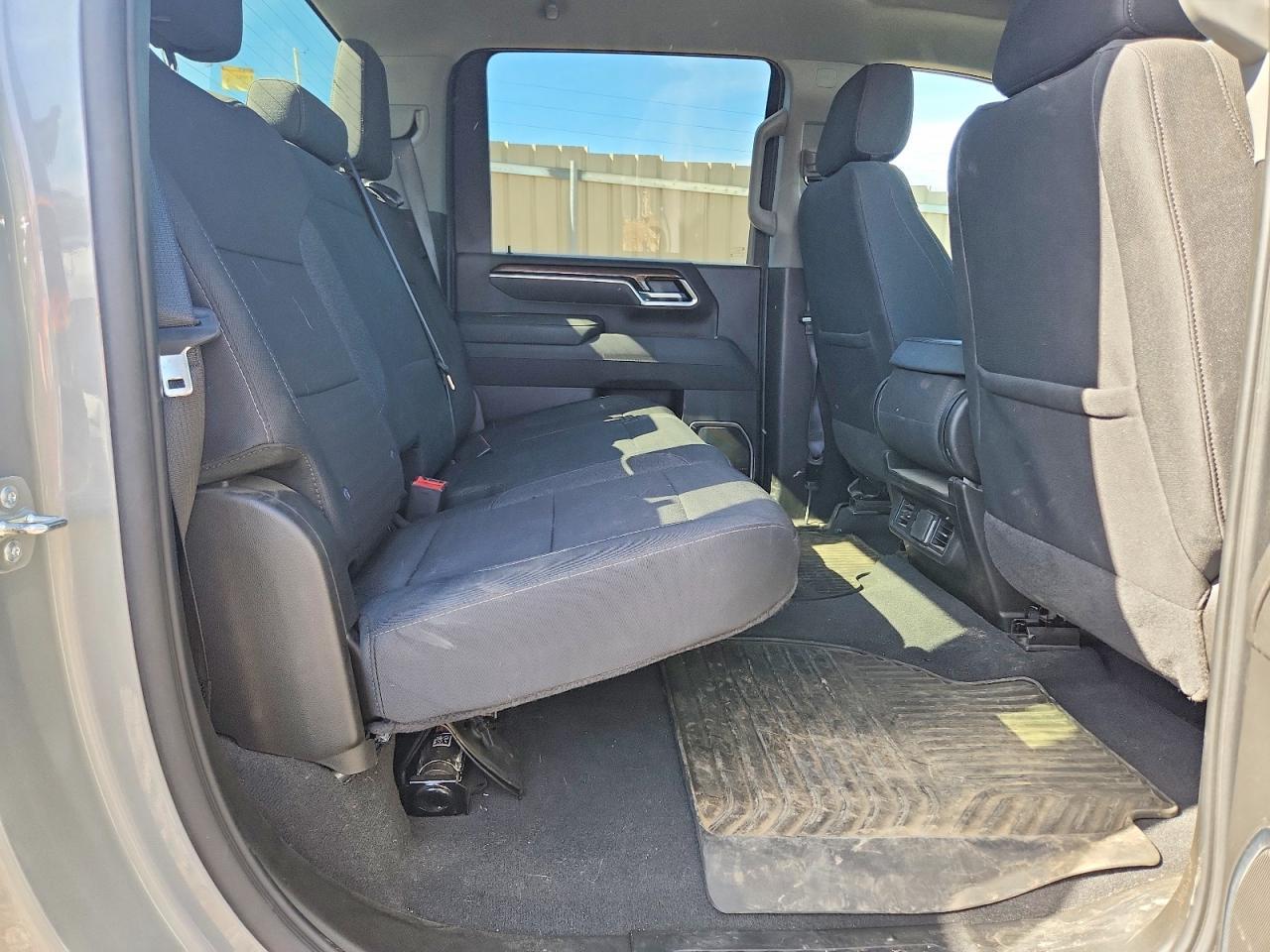 2025 Chevrolet Silverado K3500 LT