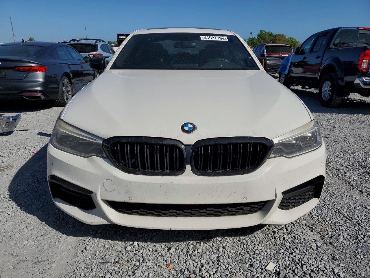 2017 BMW 540 i