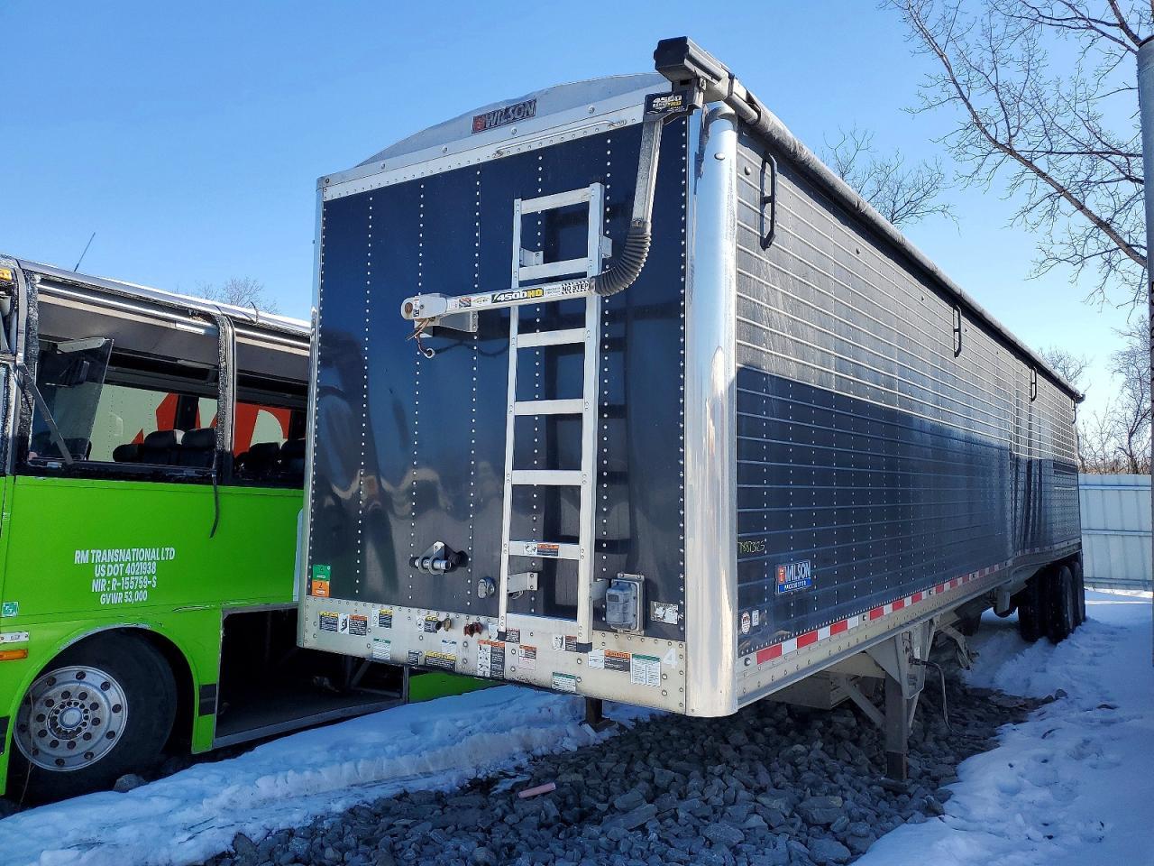 2020 Wilson Hogtrailer 2020 Wilson DWH-650B Grain Trailer