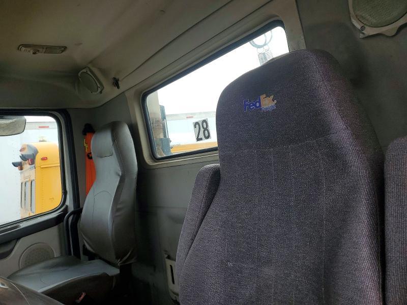 2017 Volvo VNL Semi Truck