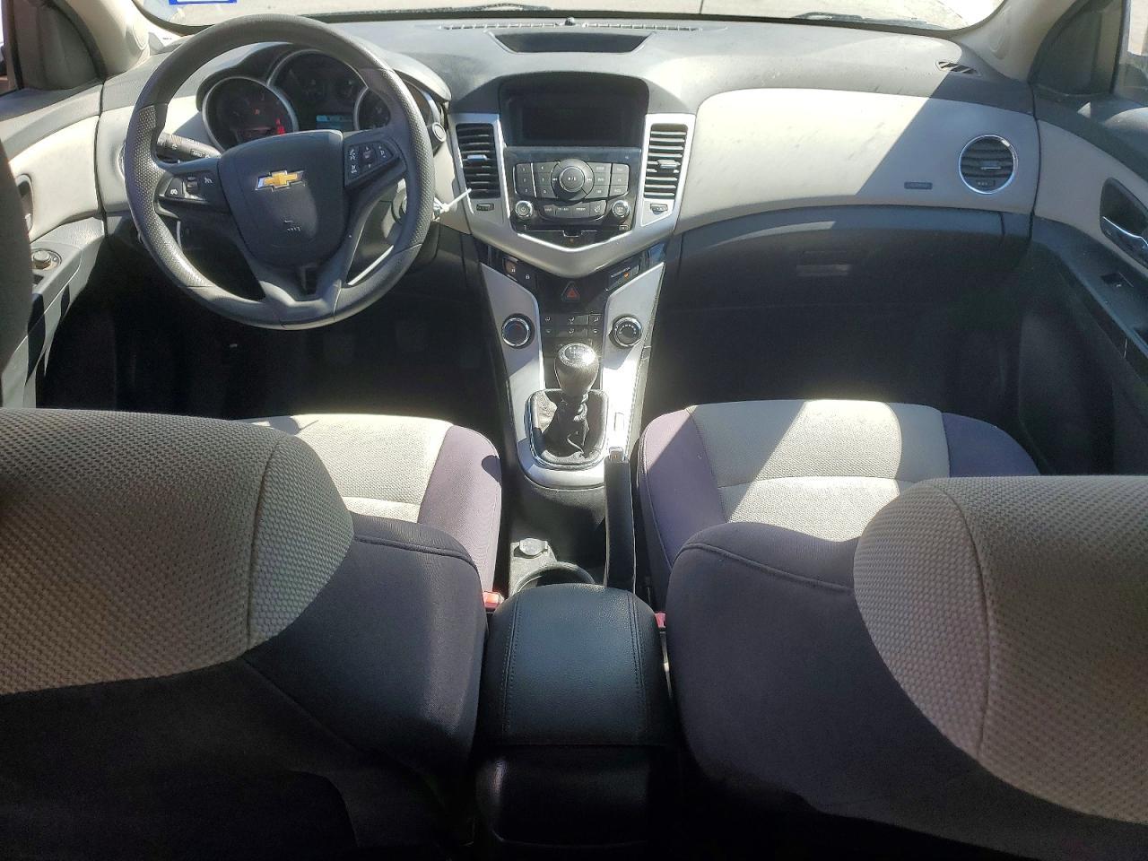 2013 Chevrolet Cruze ls