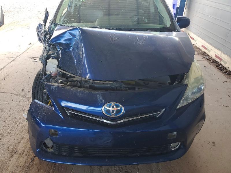 2012 Toyota Prius v Five