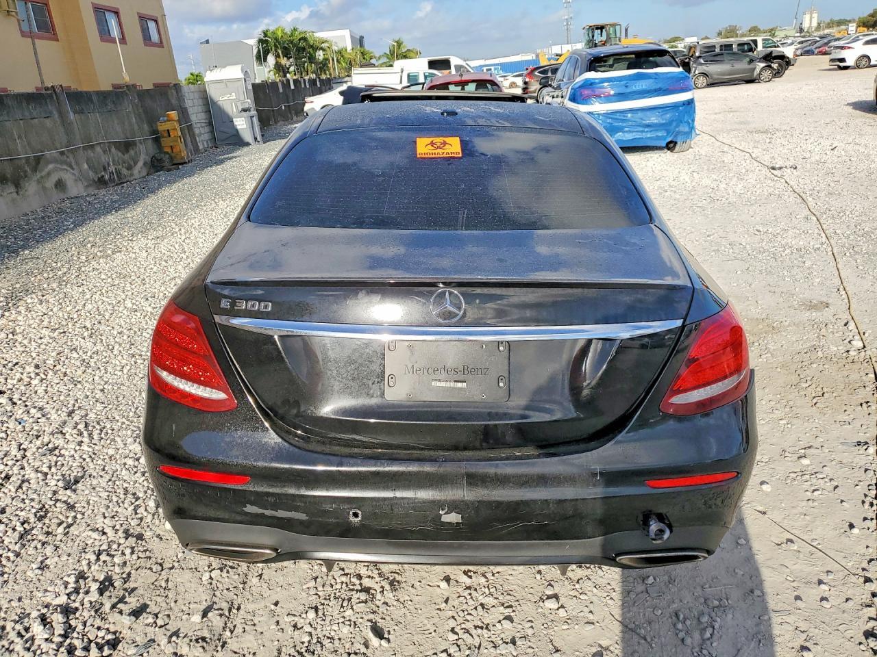 2019 Mercedes-Benz E 300