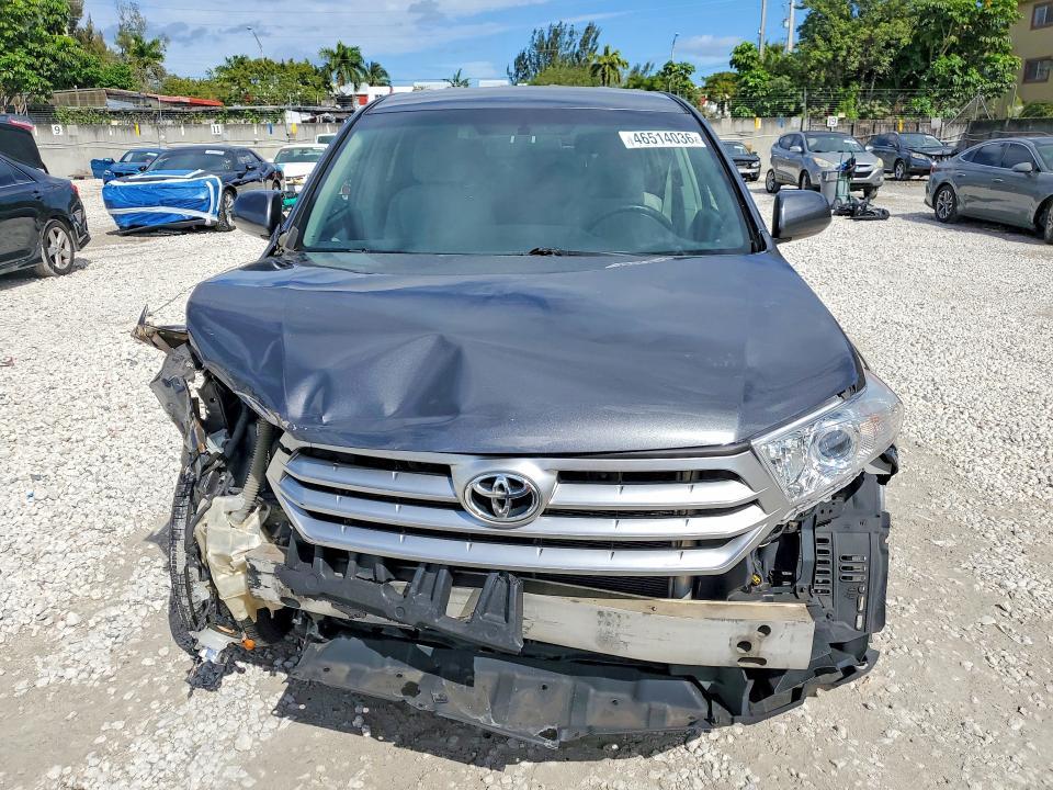 2013 Toyota Highlander Base