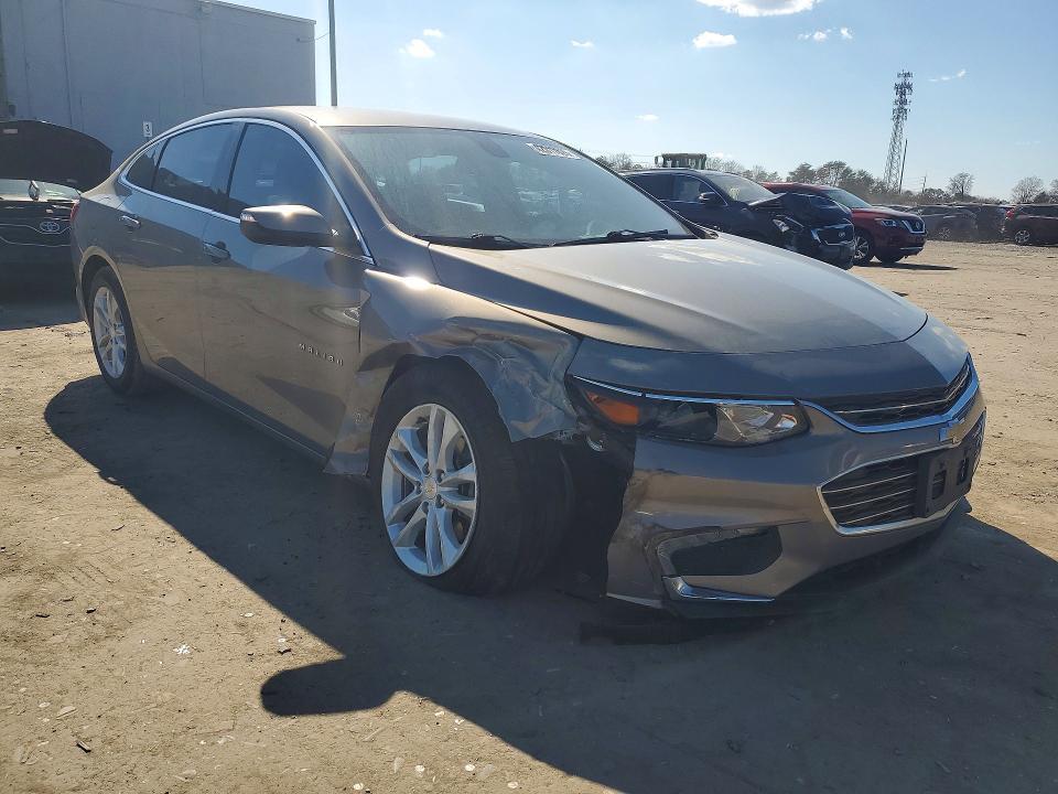 2017 Chev Malibu lt