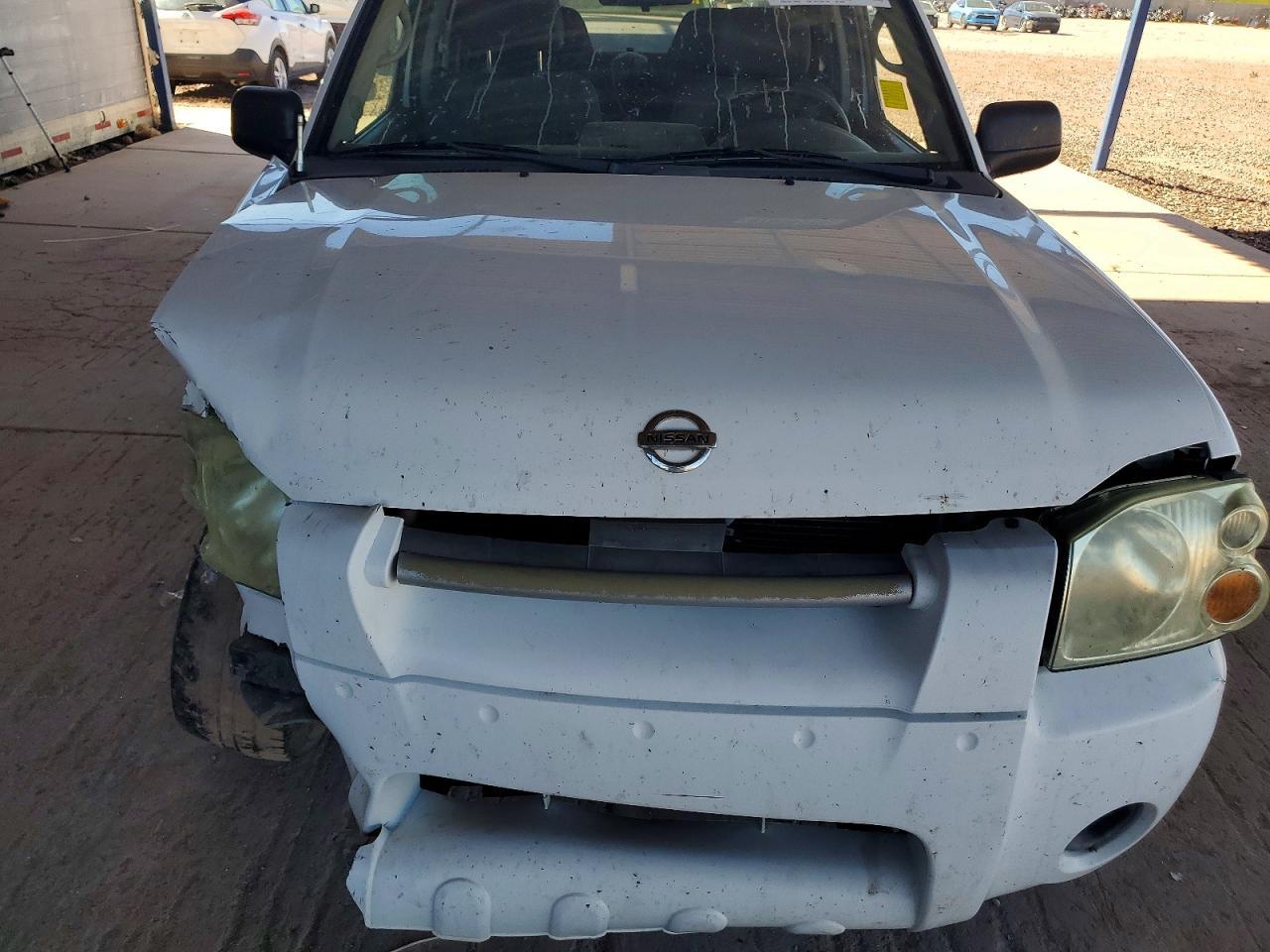 2004 Nissan Frontier XE-V6