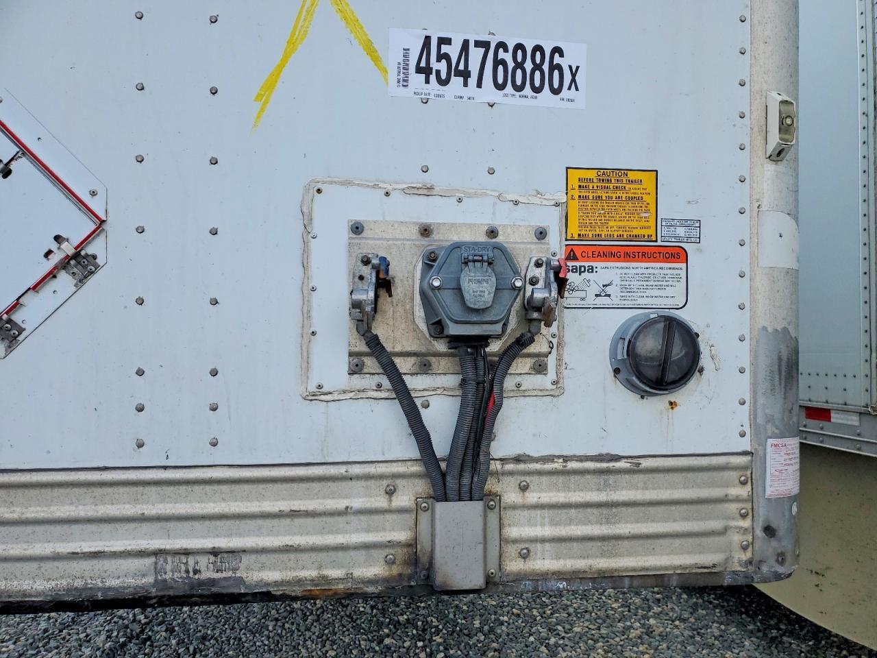 2015 Utility VS2DX DRY Van Trailer