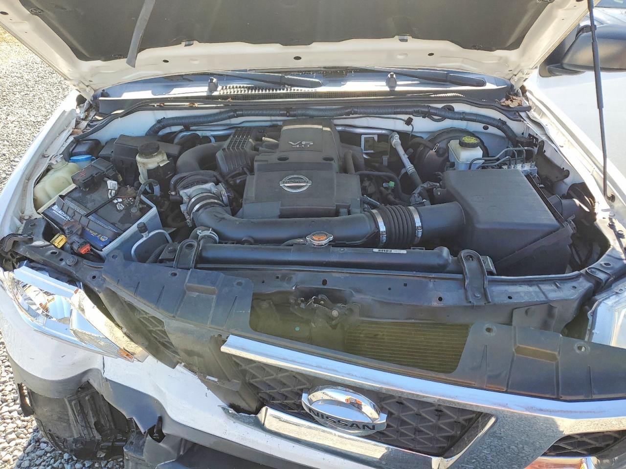 2011 Nissan Frontier S